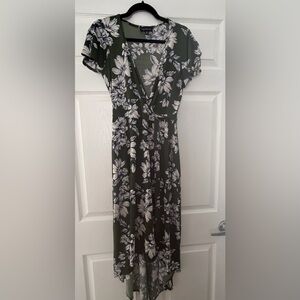 Elegant Green Floral Midi Dress